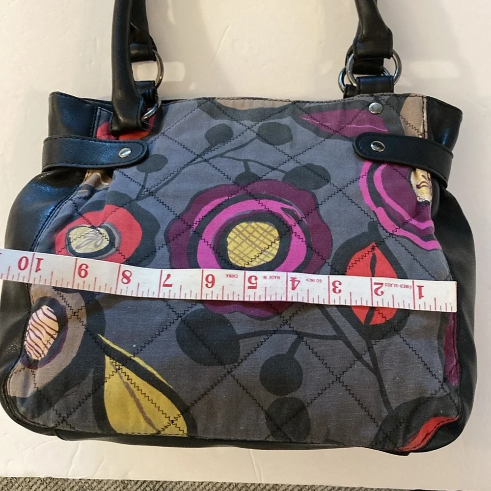 Relic Quilted Shoulder Bag purse Black Multicolor Floral purple interior - Picture 11 of 13